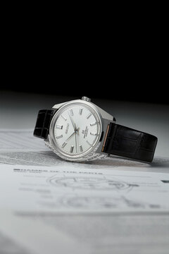 Grand Seiko 44GS Vintage Watches Zaratsu Polishing Reflection